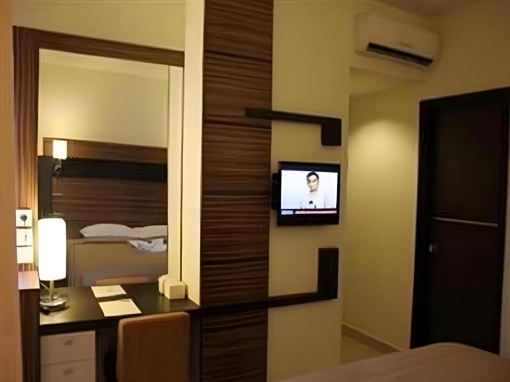 Travello Hotel Μανάντο Εξωτερικό φωτογραφία