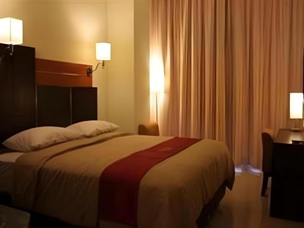 Travello Hotel Μανάντο Εξωτερικό φωτογραφία
