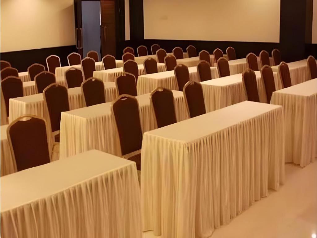 Travello Hotel Μανάντο Εξωτερικό φωτογραφία