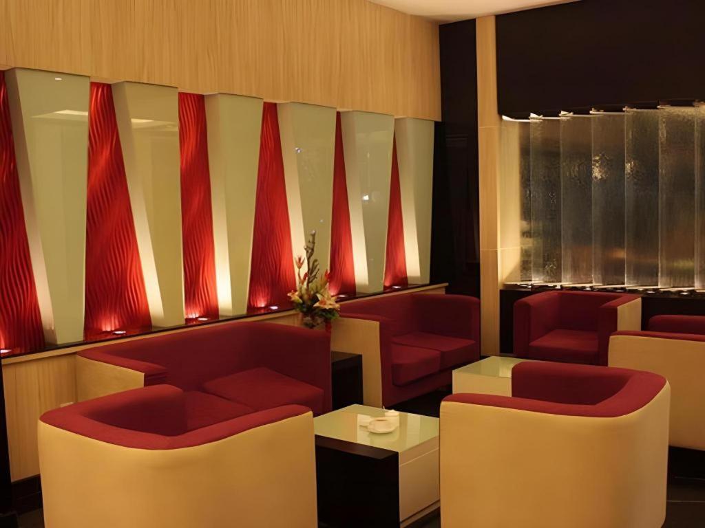 Travello Hotel Μανάντο Εξωτερικό φωτογραφία