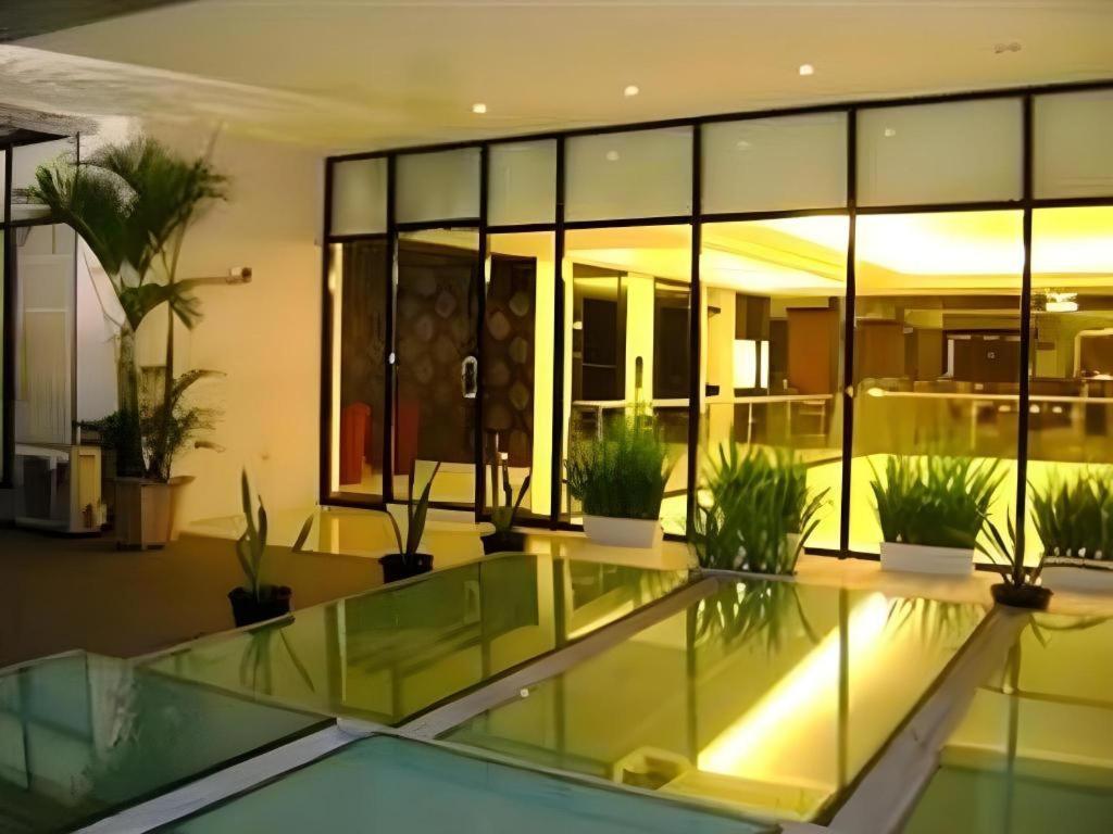 Travello Hotel Μανάντο Εξωτερικό φωτογραφία