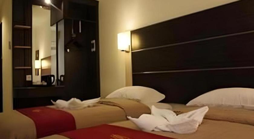 Travello Hotel Μανάντο Εξωτερικό φωτογραφία