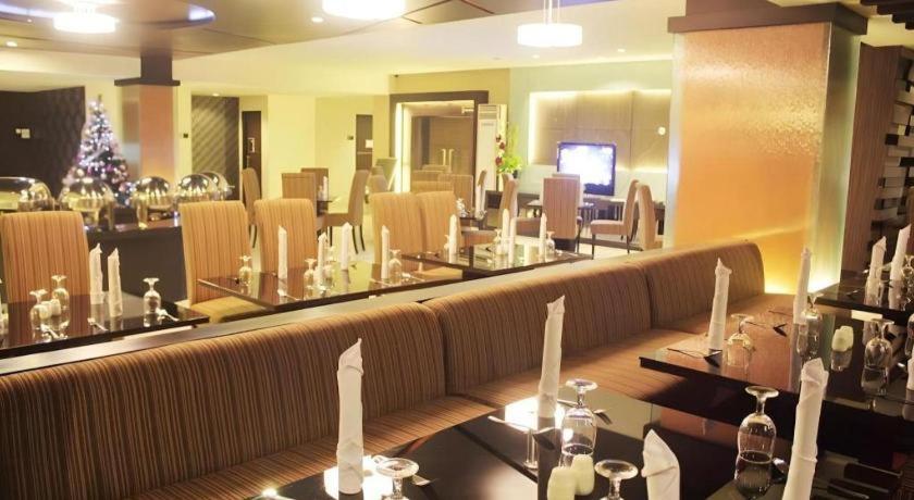 Travello Hotel Μανάντο Εξωτερικό φωτογραφία